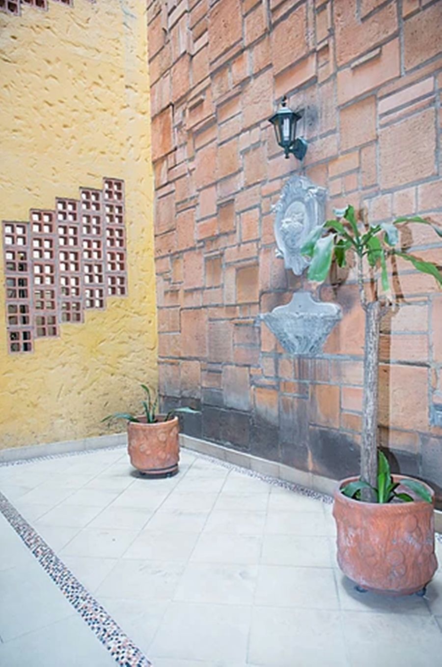 Ayenda 1223 Porton De La 10 Hotel Medellin Bagian luar foto